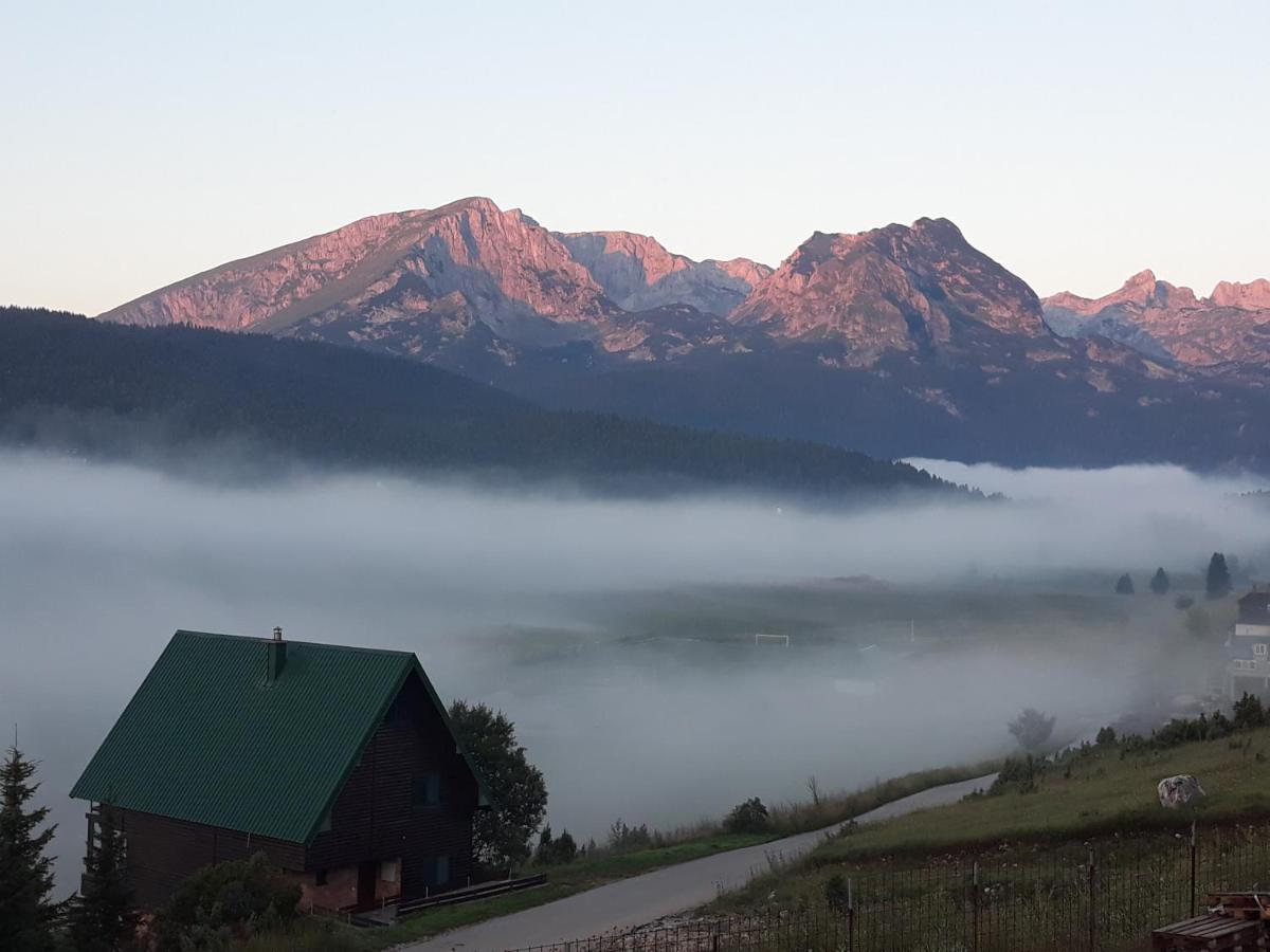 Ferienhaus Vista Durmitor - Luxury *
